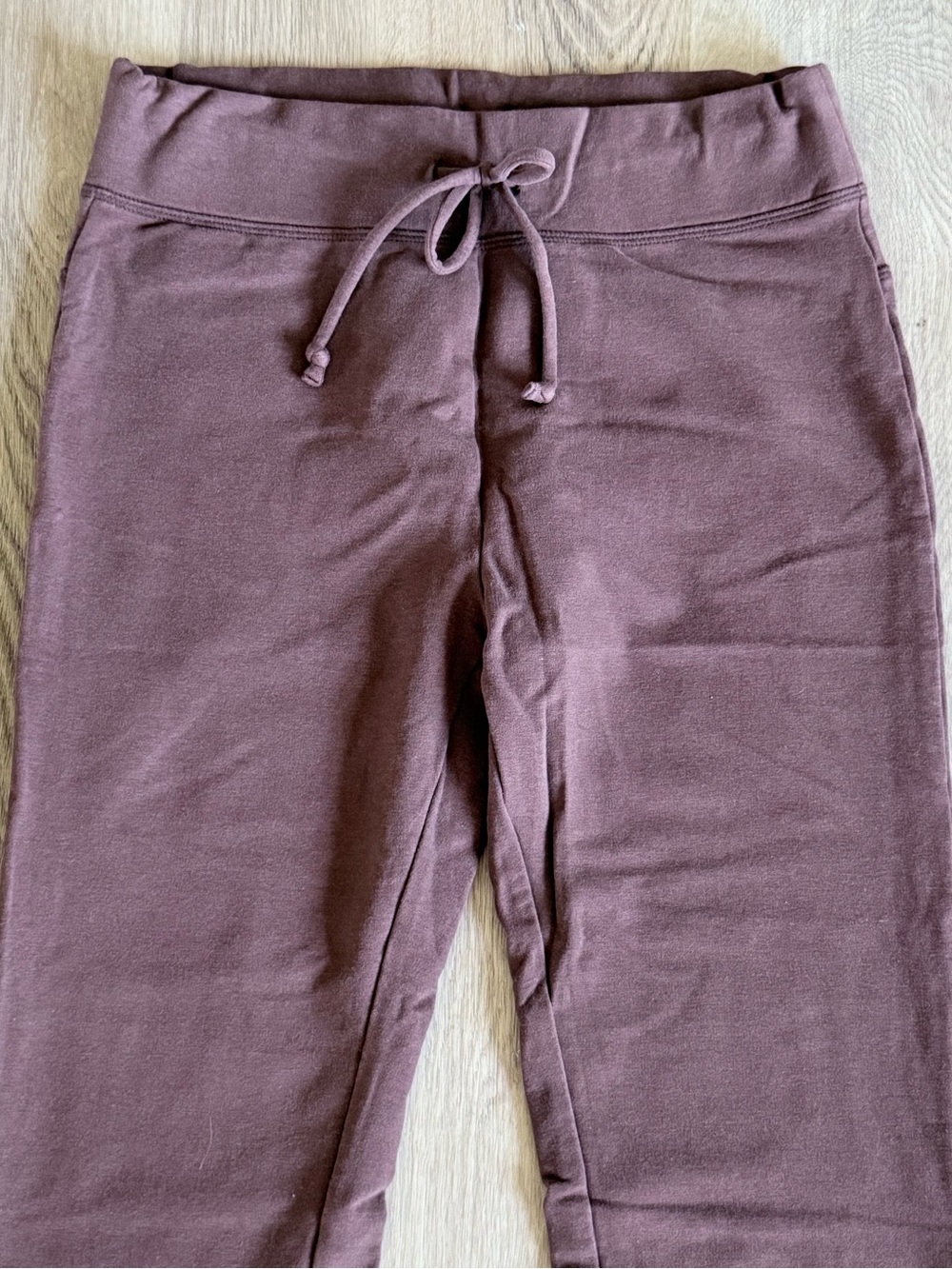 alo - sway bootcut sweatpant - brown - Picture 2 of 3